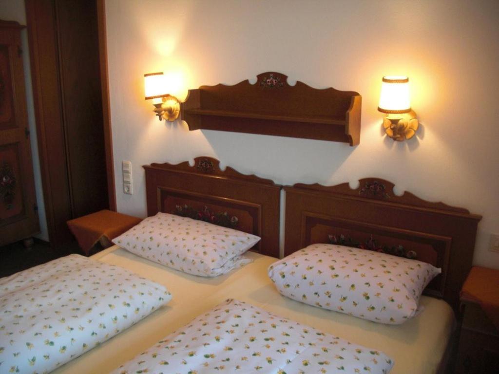 Böbing Landgasthof Haslacher旅馆 外观 照片